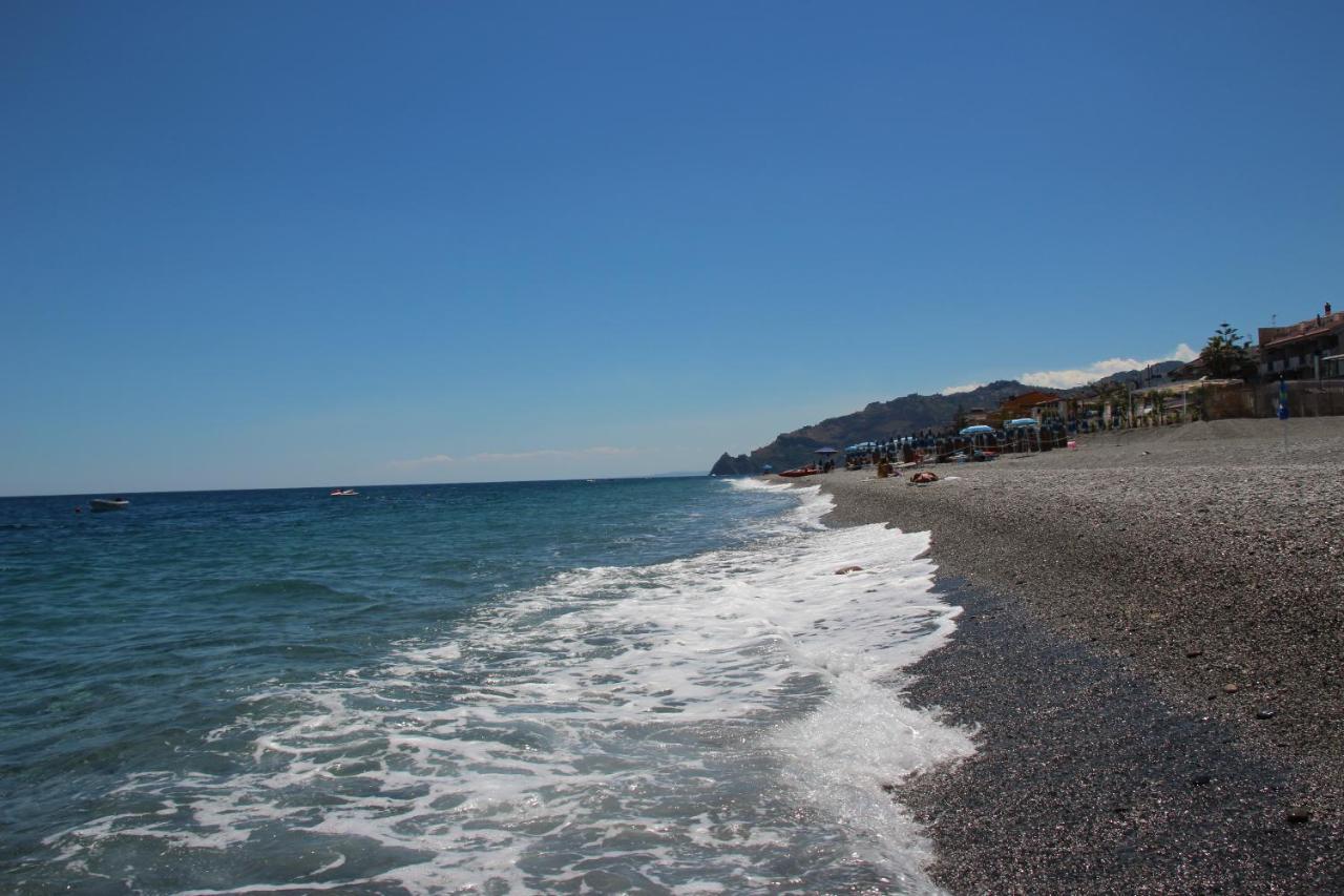 سانتا تيريزا دي ريفا B&B La Sirena المظهر الخارجي الصورة