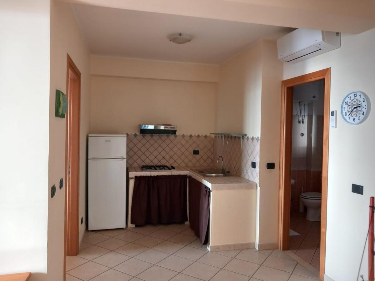 سانتا تيريزا دي ريفا B&B La Sirena المظهر الخارجي الصورة