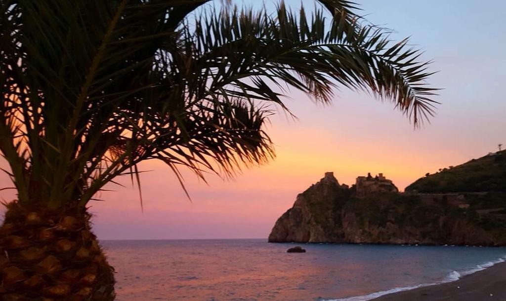 سانتا تيريزا دي ريفا B&B La Sirena المظهر الخارجي الصورة